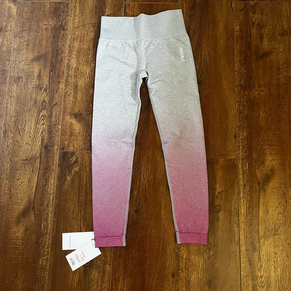 NWT GYMSHARK LEGGINGS - Picture 2 of 3